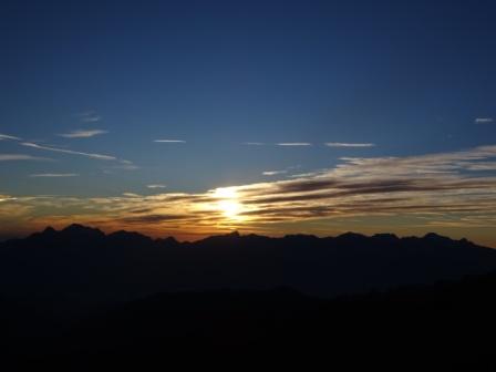 San Pellegrino in Alpe Tramonto sulle Alpi Apuane