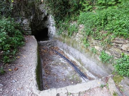 Fra Corniglia e Volastra sul sentiero 586 il Rio Mulinello