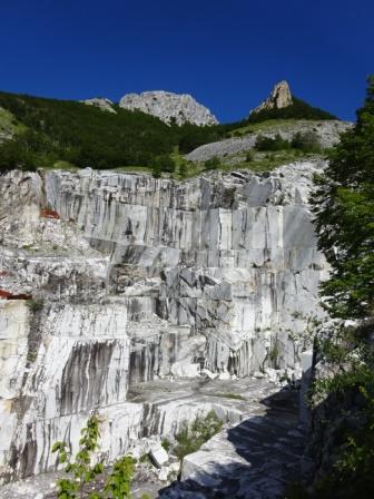 Pizzo d'Uccello Cava di marmo Val Serenaia