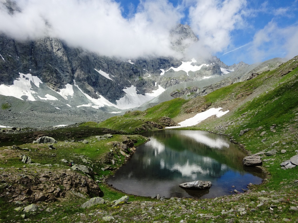 Lago d'Arnas Bessanese Rifugio Gastaldi