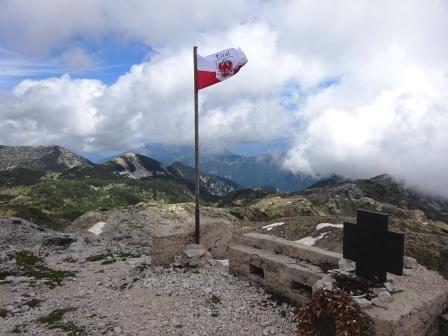 Pasubio Dente Austriaco monumento