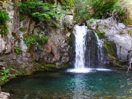 Sentiero delle Cascate cascata del Rioo