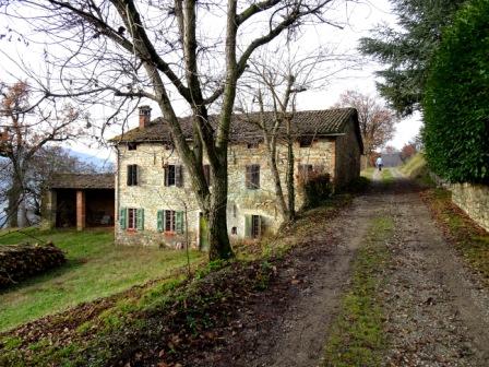 sentieri di Prignano, Casa Achille