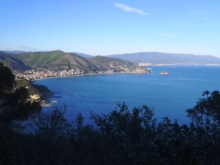 Spotorno isola di Bergeggi Sentiero Liguria