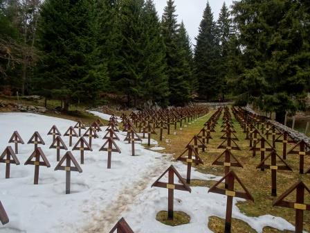 cimitero brigata Sassari