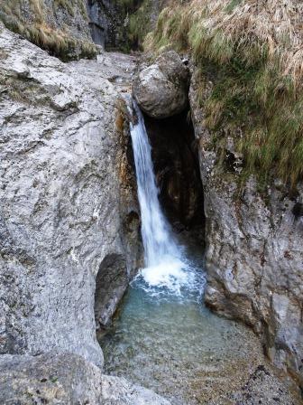 cascata torrente Meria Grigne