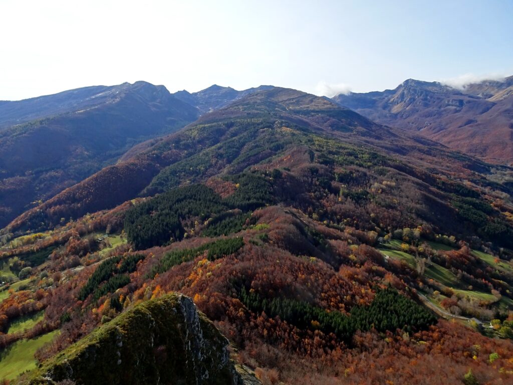 Vista verso il Balzo delle Rose da Monte Modino