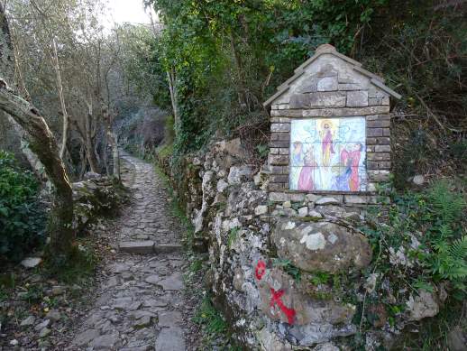 Pilastrino votivo Parco di Portofino